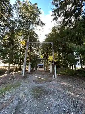 八幡社日吉社合殿(長野県)