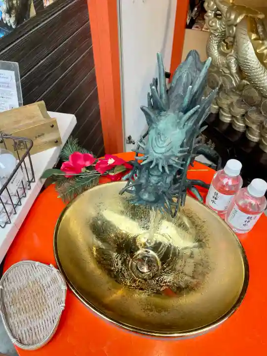 神護龍神社の{uncategorized: "未分類", other: "その他", undefined: "問題あり", building: "その他建物", grave: "お墓", sacred_gate: "鳥居", guardian: "狛犬", statue: "像", buddha: "仏像", history: "歴史", nature: "自然", garden: "庭園", animal: "動物", pagoda: "塔", temizu: "手水舎", mountain_gate: "山門・神門", sanctuary: "本殿・本堂", subordinate: "末社・摂社", art: "芸術", scenery: "景色", jizo: "地蔵", ema: "絵馬", goshuin: "御朱印", omikuji: "おみくじ", items: "授与品その他", amulet: "お守り", goshuincho: "御朱印帳", eats: "食事", festival: "お祭り", votive_dance: "神楽", shichigosan: "七五三参", wedding: "結婚式", experience: "体験その他", initially: "初詣", around: "周辺", anti_infection: "感染症対策"}