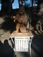 別小江神社の像