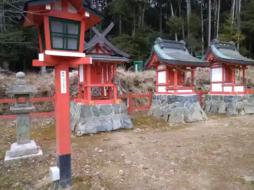 大原野神社の末社・摂社