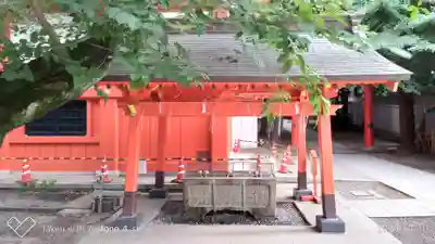 花園神社の手水舎