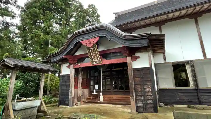 照光寺の本殿・本堂