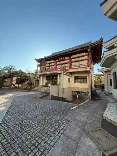 徳雲寺の{uncategorized: "未分類", other: "その他", undefined: "問題あり", building: "その他建物", grave: "お墓", sacred_gate: "鳥居", guardian: "狛犬", statue: "像", buddha: "仏像", history: "歴史", nature: "自然", garden: "庭園", animal: "動物", pagoda: "塔", temizu: "手水舎", mountain_gate: "山門・神門", sanctuary: "本殿・本堂", subordinate: "末社・摂社", art: "芸術", scenery: "景色", jizo: "地蔵", ema: "絵馬", goshuin: "御朱印", omikuji: "おみくじ", items: "授与品その他", amulet: "お守り", goshuincho: "御朱印帳", eats: "食事", festival: "お祭り", votive_dance: "神楽", shichigosan: "七五三参", wedding: "結婚式", experience: "体験その他", initially: "初詣", around: "周辺", anti_infection: "感染症対策"}