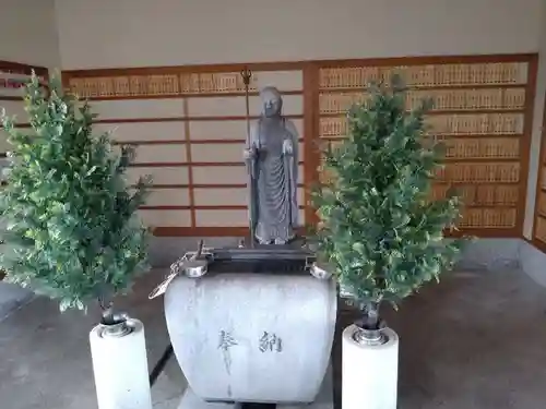 新黒稲荷神社(兵庫県)