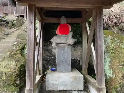 那古寺の地蔵