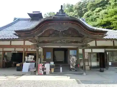 如意輪寺の本殿・本堂