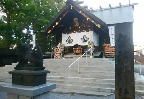 札幌諏訪神社の本殿・本堂