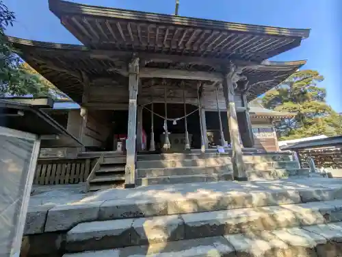 東霧島神社の{uncategorized: "未分類", other: "その他", undefined: "問題あり", building: "その他建物", grave: "お墓", sacred_gate: "鳥居", guardian: "狛犬", statue: "像", buddha: "仏像", history: "歴史", nature: "自然", garden: "庭園", animal: "動物", pagoda: "塔", temizu: "手水舎", mountain_gate: "山門・神門", sanctuary: "本殿・本堂", subordinate: "末社・摂社", art: "芸術", scenery: "景色", jizo: "地蔵", ema: "絵馬", goshuin: "御朱印", omikuji: "おみくじ", items: "授与品その他", amulet: "お守り", goshuincho: "御朱印帳", eats: "食事", festival: "お祭り", votive_dance: "神楽", shichigosan: "七五三参", wedding: "結婚式", experience: "体験その他", initially: "初詣", around: "周辺", anti_infection: "感染症対策"}