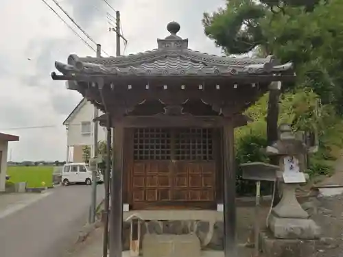 願成就寺の建物その他