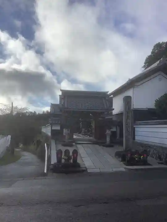 宝蔵寺(岐阜県)