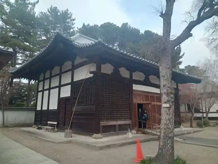 鶴林寺(兵庫県)