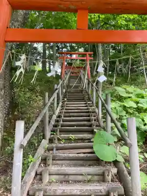 阿寒湖稲荷神社(北海道)