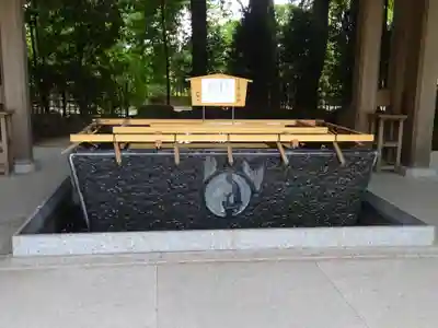 寒川神社の手水舎