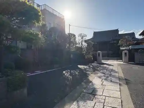法然寺の山門・神門
