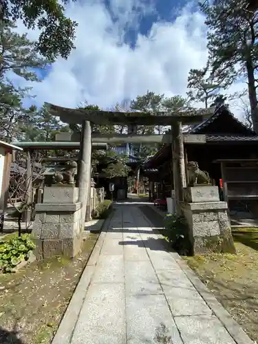 白雲神社の鳥居