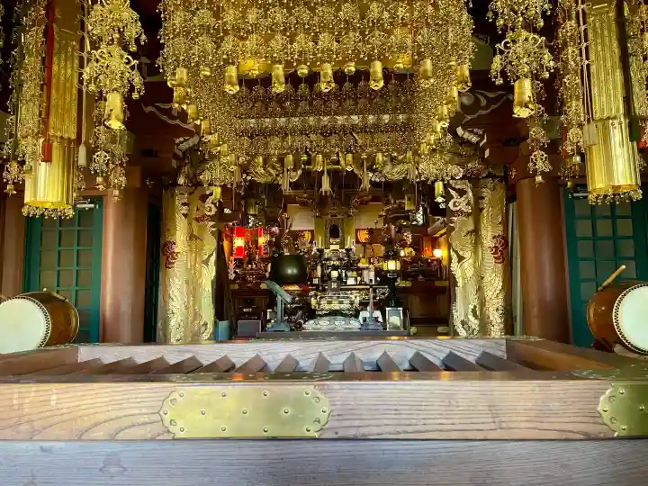 宗隆寺の{uncategorized: "未分類", other: "その他", undefined: "問題あり", building: "その他建物", grave: "お墓", sacred_gate: "鳥居", guardian: "狛犬", statue: "像", buddha: "仏像", history: "歴史", nature: "自然", garden: "庭園", animal: "動物", pagoda: "塔", temizu: "手水舎", mountain_gate: "山門・神門", sanctuary: "本殿・本堂", subordinate: "末社・摂社", art: "芸術", scenery: "景色", jizo: "地蔵", ema: "絵馬", goshuin: "御朱印", omikuji: "おみくじ", items: "授与品その他", amulet: "お守り", goshuincho: "御朱印帳", eats: "食事", festival: "お祭り", votive_dance: "神楽", shichigosan: "七五三参", wedding: "結婚式", experience: "体験その他", initially: "初詣", around: "周辺", anti_infection: "感染症対策"}