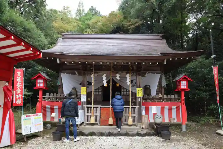 鷲子山上神社の本殿・本堂