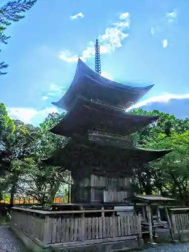 三明寺の塔