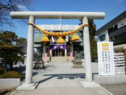 烈々布神社の鳥居