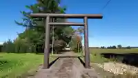 上更別神社の鳥居