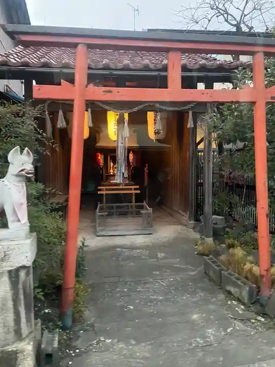豊受稲荷神社(滋賀県)