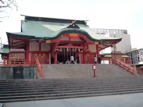 花園神社の本殿・本堂