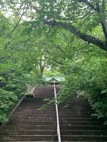 宇部護国神社の建物その他