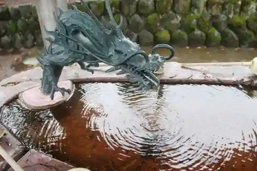 北宮諏方神社の手水舎