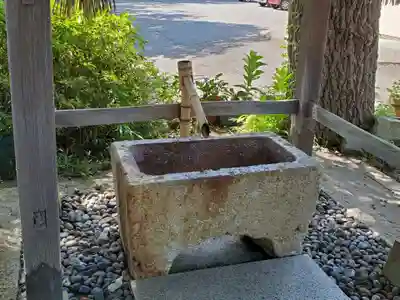 平之荘神社の手水舎