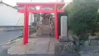 駅前稲荷神社の鳥居