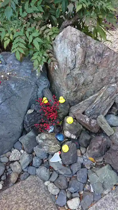 三輪神社の庭園