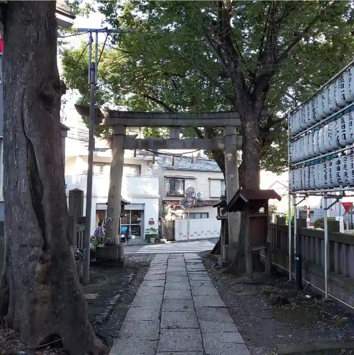 中目黒八幡神社の鳥居