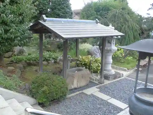 長泉寺の手水舎