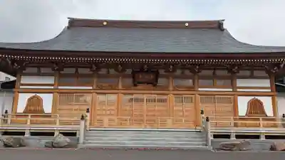 全休寺の本殿・本堂