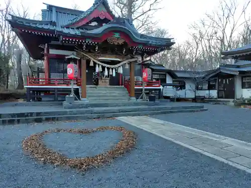 山中諏訪神社(山梨県)