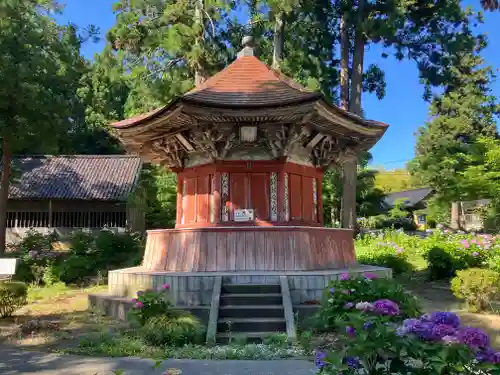 蓮華峯寺(新潟県)