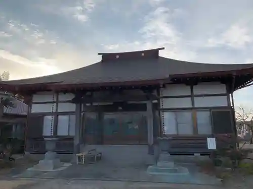 泉水寺の本殿・本堂