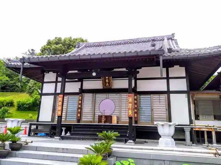 海岸寺の本殿・本堂