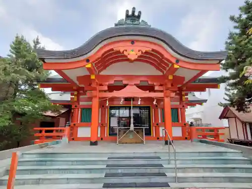 大森稲荷神社の本殿