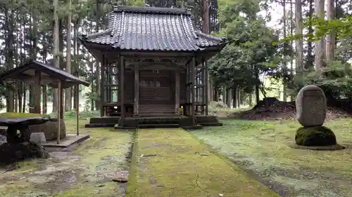 白山神社の本殿・本堂