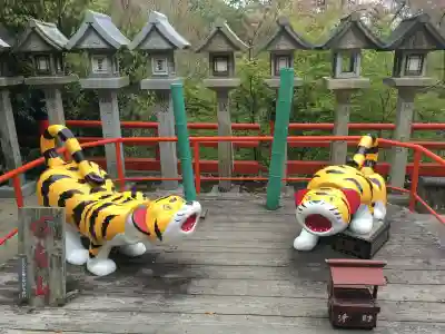 朝護孫子寺の{uncategorized: "未分類", other: "その他", undefined: "問題あり", building: "その他建物", grave: "お墓", sacred_gate: "鳥居", guardian: "狛犬", statue: "像", buddha: "仏像", history: "歴史", nature: "自然", garden: "庭園", animal: "動物", pagoda: "塔", temizu: "手水舎", mountain_gate: "山門・神門", sanctuary: "本殿・本堂", subordinate: "末社・摂社", art: "芸術", scenery: "景色", jizo: "地蔵", ema: "絵馬", goshuin: "御朱印", omikuji: "おみくじ", items: "授与品その他", amulet: "お守り", goshuincho: "御朱印帳", eats: "食事", festival: "お祭り", votive_dance: "神楽", shichigosan: "七五三参", wedding: "結婚式", experience: "体験その他", initially: "初詣", around: "周辺", anti_infection: "感染症対策"}