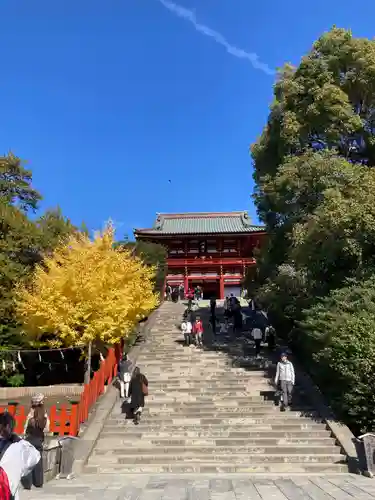 鶴岡八幡宮の本殿・本堂
