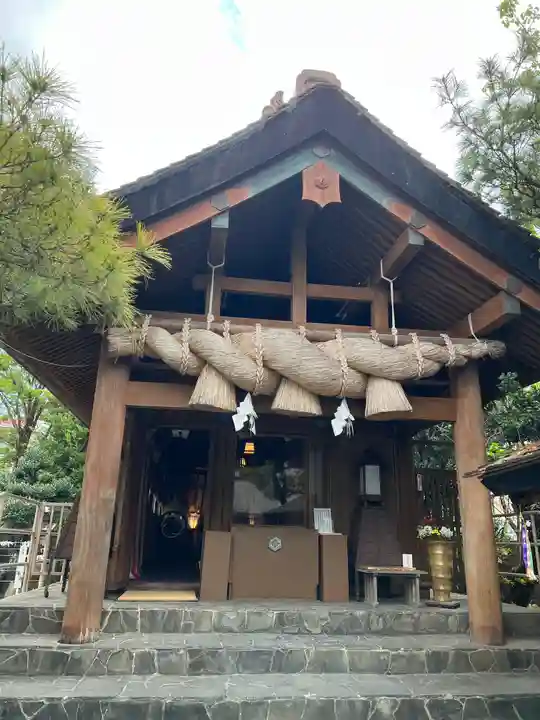 出雲大社沖縄分社の本殿・本堂