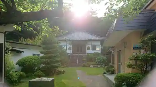 妙清寺の本殿・本堂