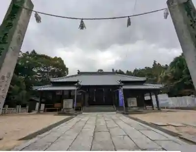 大井八幡大神社の{uncategorized: "未分類", other: "その他", undefined: "問題あり", building: "その他建物", grave: "お墓", sacred_gate: "鳥居", guardian: "狛犬", statue: "像", buddha: "仏像", history: "歴史", nature: "自然", garden: "庭園", animal: "動物", pagoda: "塔", temizu: "手水舎", mountain_gate: "山門・神門", sanctuary: "本殿・本堂", subordinate: "末社・摂社", art: "芸術", scenery: "景色", jizo: "地蔵", ema: "絵馬", goshuin: "御朱印", omikuji: "おみくじ", items: "授与品その他", amulet: "お守り", goshuincho: "御朱印帳", eats: "食事", festival: "お祭り", votive_dance: "神楽", shichigosan: "七五三参", wedding: "結婚式", experience: "体験その他", initially: "初詣", around: "周辺", anti_infection: "感染症対策"}