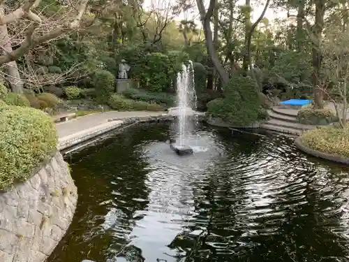 寒川神社の庭園