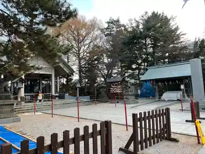 白石神社の本殿・本堂
