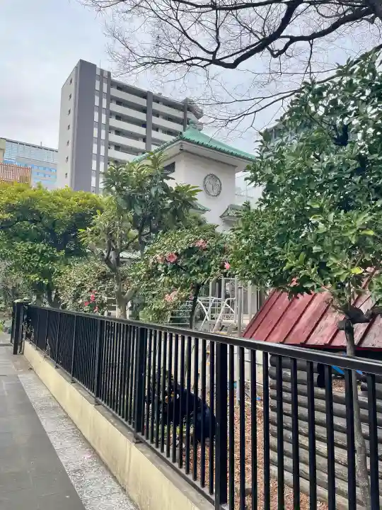 西応寺の{uncategorized: "未分類", other: "その他", undefined: "問題あり", building: "その他建物", grave: "お墓", sacred_gate: "鳥居", guardian: "狛犬", statue: "像", buddha: "仏像", history: "歴史", nature: "自然", garden: "庭園", animal: "動物", pagoda: "塔", temizu: "手水舎", mountain_gate: "山門・神門", sanctuary: "本殿・本堂", subordinate: "末社・摂社", art: "芸術", scenery: "景色", jizo: "地蔵", ema: "絵馬", goshuin: "御朱印", omikuji: "おみくじ", items: "授与品その他", amulet: "お守り", goshuincho: "御朱印帳", eats: "食事", festival: "お祭り", votive_dance: "神楽", shichigosan: "七五三参", wedding: "結婚式", experience: "体験その他", initially: "初詣", around: "周辺", anti_infection: "感染症対策"}