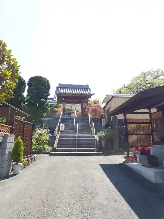 少林寺の{uncategorized: "未分類", other: "その他", undefined: "問題あり", building: "その他建物", grave: "お墓", sacred_gate: "鳥居", guardian: "狛犬", statue: "像", buddha: "仏像", history: "歴史", nature: "自然", garden: "庭園", animal: "動物", pagoda: "塔", temizu: "手水舎", mountain_gate: "山門・神門", sanctuary: "本殿・本堂", subordinate: "末社・摂社", art: "芸術", scenery: "景色", jizo: "地蔵", ema: "絵馬", goshuin: "御朱印", omikuji: "おみくじ", items: "授与品その他", amulet: "お守り", goshuincho: "御朱印帳", eats: "食事", festival: "お祭り", votive_dance: "神楽", shichigosan: "七五三参", wedding: "結婚式", experience: "体験その他", initially: "初詣", around: "周辺", anti_infection: "感染症対策"}