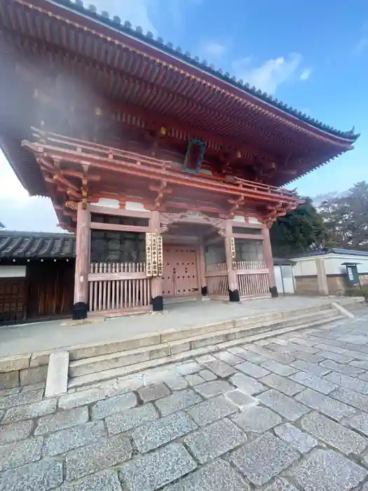 昆陽寺の山門